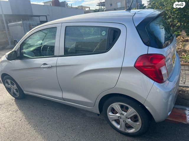 מודעת רכב שברולט ספארק