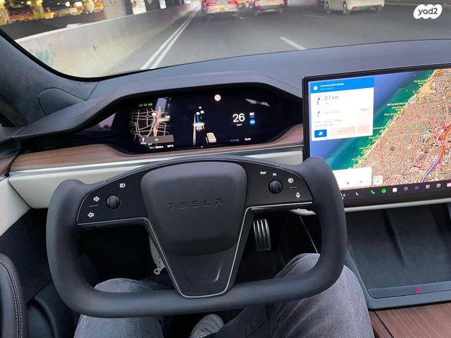 מודעת רכב טסלה מודל S