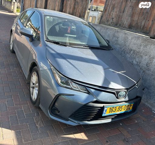 מודעת רכב טויוטה קורולה