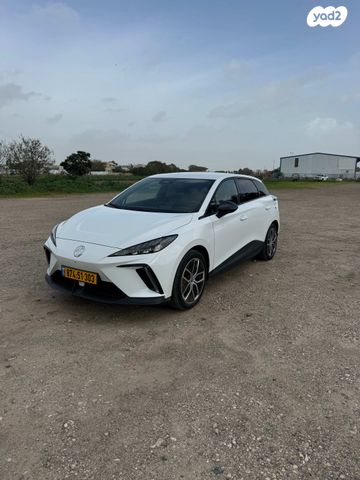 מודעת רכב אם ג'י MG4