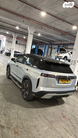 מודעת רכב ג'אקו J7