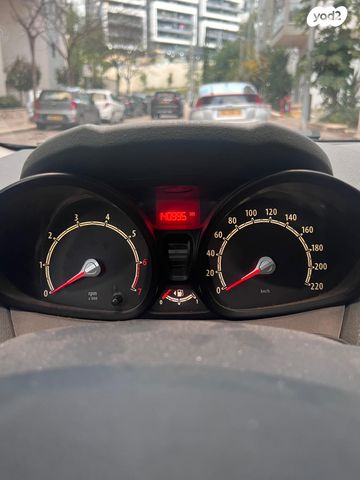 מודעת רכב פורד פיאסטה