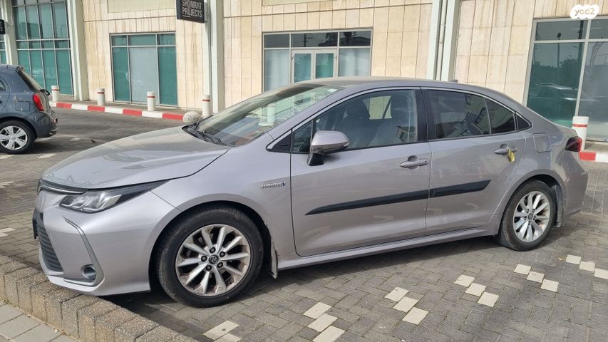 מודעת רכב טויוטה קורולה