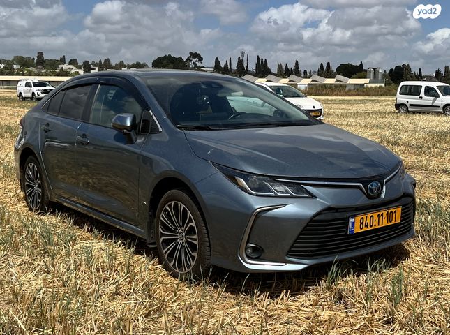 מודעת רכב טויוטה קורולה