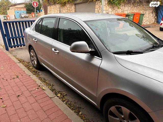 מודעת רכב סקודה סופרב