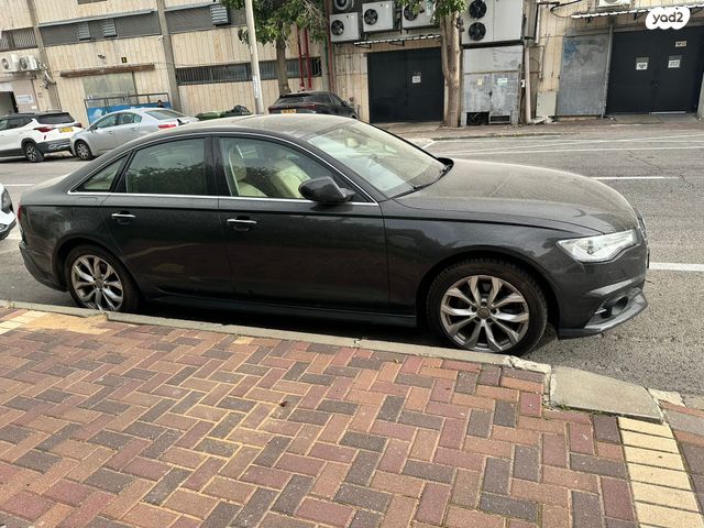 מודעת רכב אאודי A6