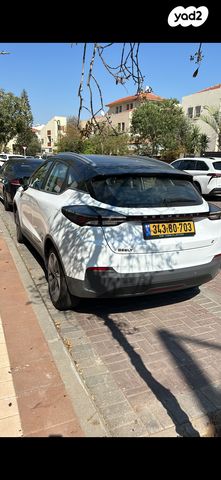 מודעת רכב ג׳ילי Geometry C