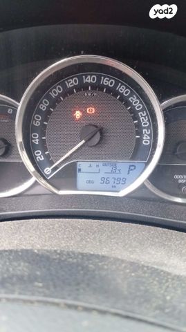 מודעת רכב טויוטה קורולה