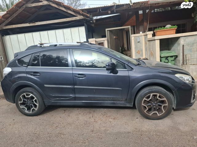 מודעת רכב סובארו XV