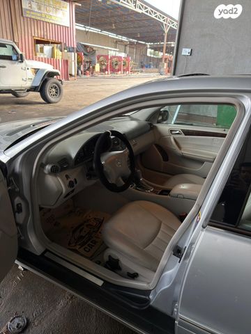 מודעת רכב מרצדס-בנץ C-class