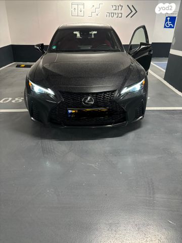 מודעת רכב לקסוס IS