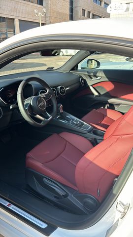 מודעת רכב אאודי TT