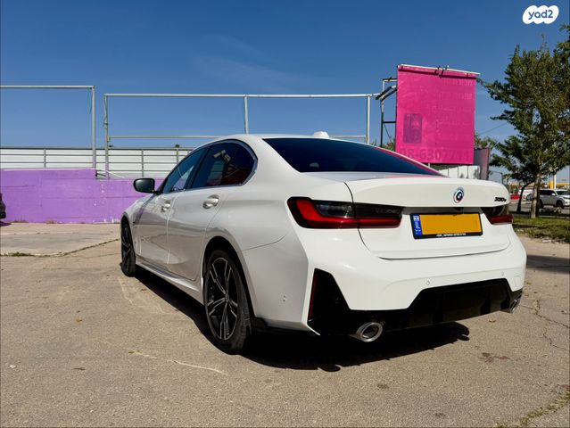 מודעת רכב ב מ וו סדרה 3