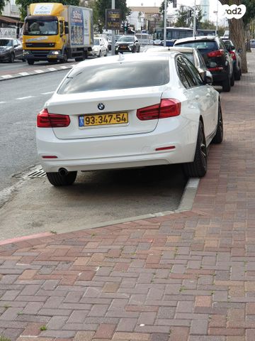 מודעת רכב ב מ וו סדרה 3