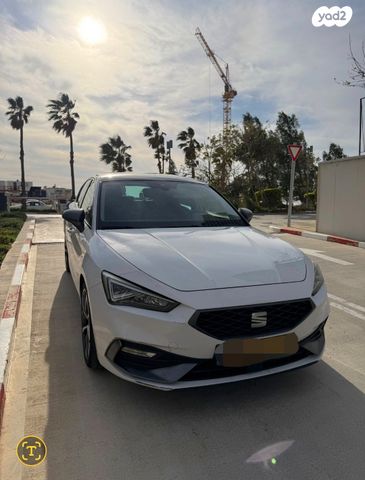 מודעת רכב סיאט לאון