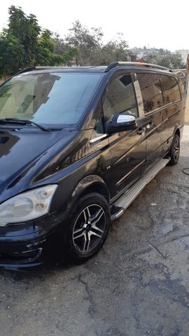 מודעת רכב מרצדס-בנץ ויאנו