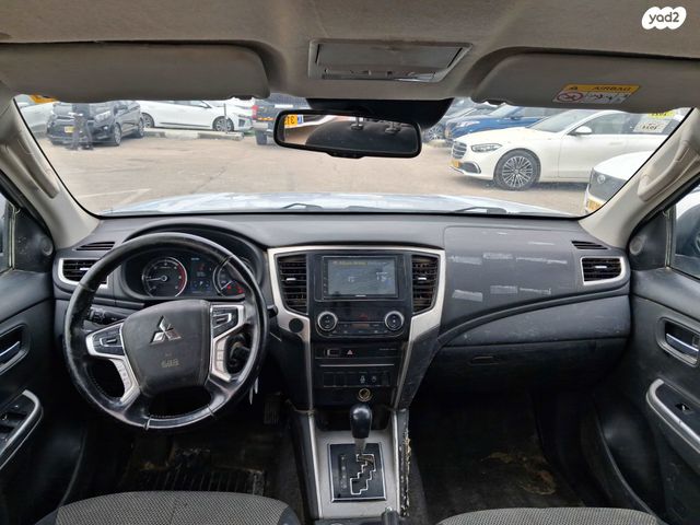 מודעת רכב מיצובישי טרייטון / L200