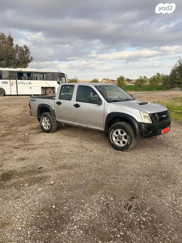 מודעת רכב איסוזו די-מקס