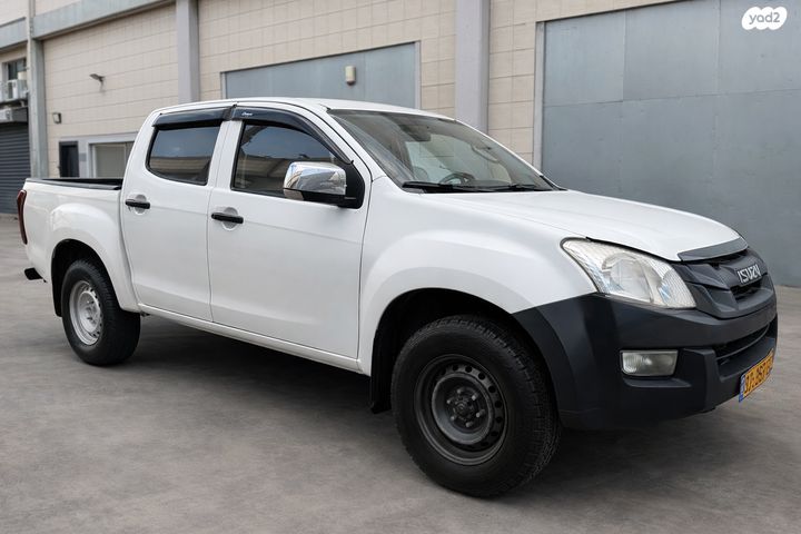 מודעת רכב איסוזו די-מקס