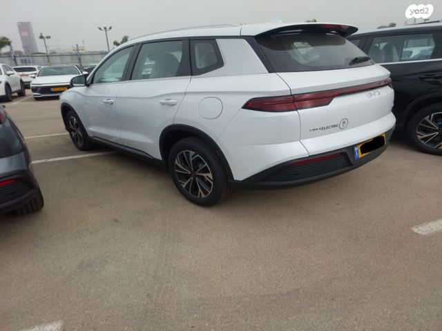 מודעת רכב בי.ווי.די סי ליון 05