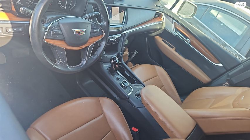 מודעת רכב קאדילק XT5