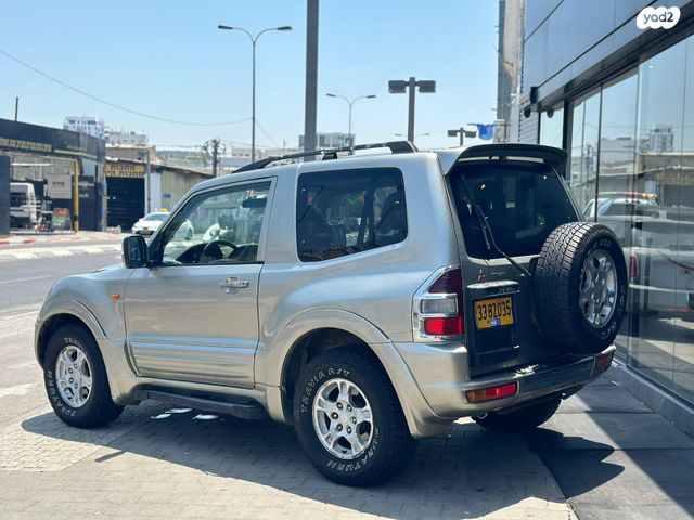 מודעת רכב מיצובישי פג'רו