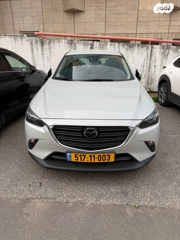 מודעת רכב מאזדה CX-3