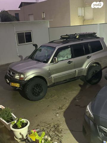 מודעת רכב מיצובישי פג'רו