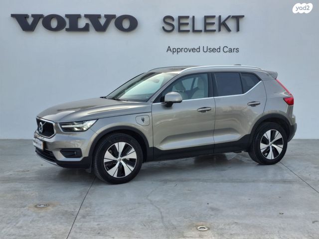 מודעת רכב וולוו XC40