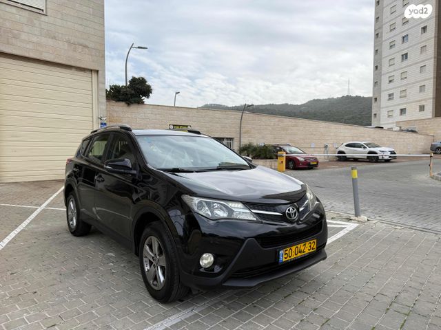 מודעת רכב טויוטה RAV4