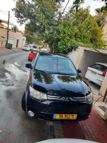 מודעת רכב מיצובישי אאוטלנדר