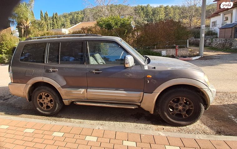 מודעת רכב מיצובישי פג'רו