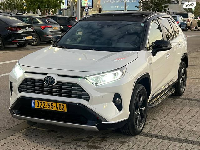 מודעת רכב טויוטה RAV4
