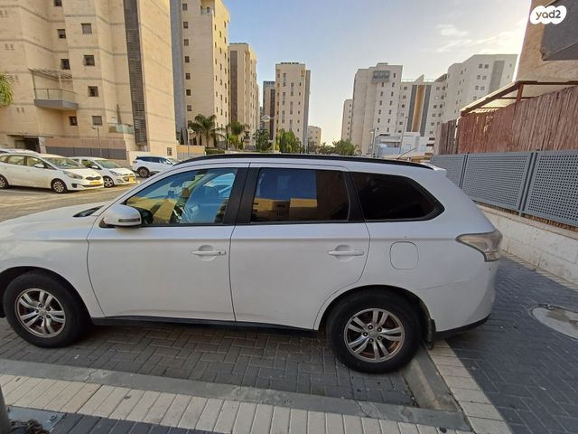 מודעת רכב מיצובישי אאוטלנדר