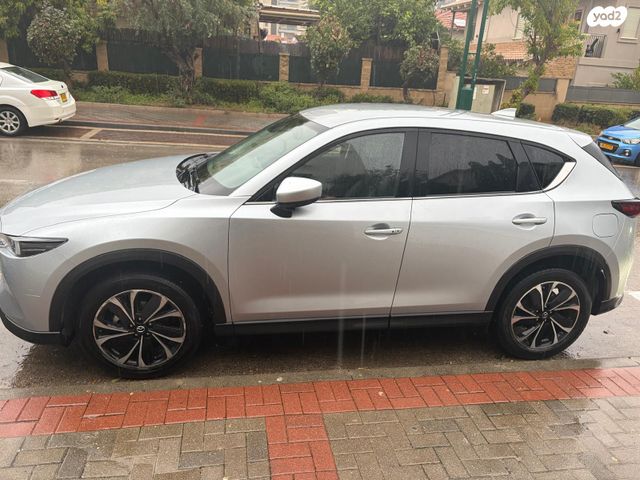 מודעת רכב מאזדה CX-5