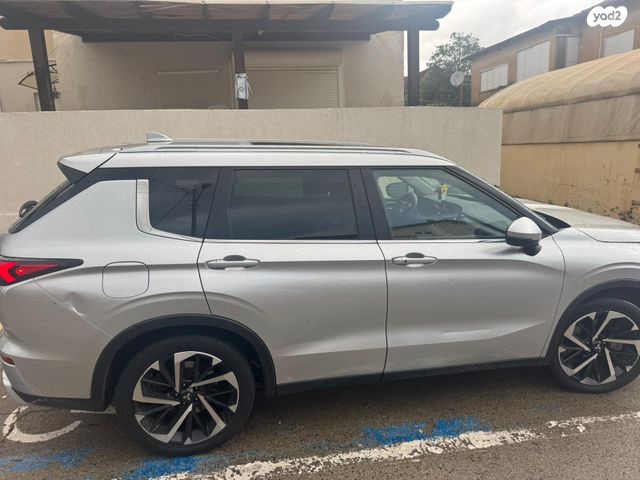 מודעת רכב מיצובישי אאוטלנדר