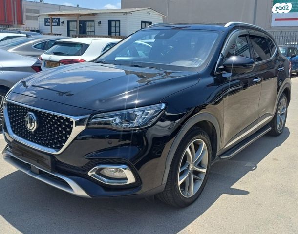 מודעת רכב אם ג'י EHS PHEV