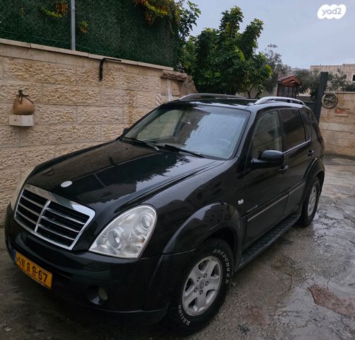 מודעת רכב סאנגיונג רקסטון