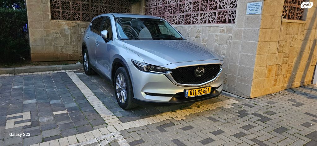 מודעת רכב מאזדה CX-5