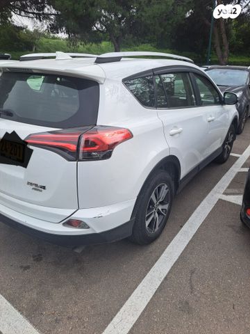 מודעת רכב טויוטה RAV4