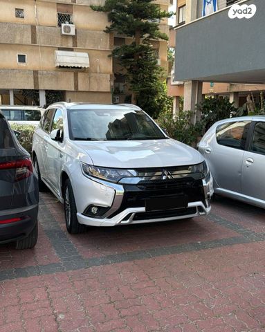 מודעת רכב מיצובישי אאוטלנדר