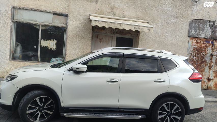 מודעת רכב ניסאן אקס טרייל 1