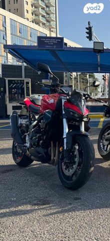 מודעת רכב קאוואסאקי Z900