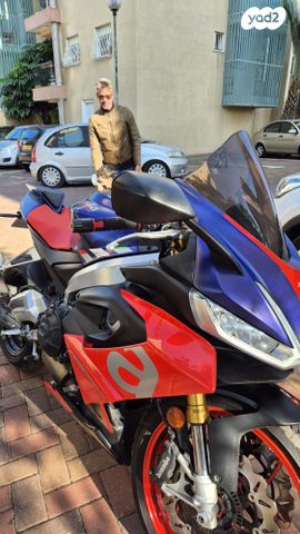 מודעת רכב אפריליה RS660