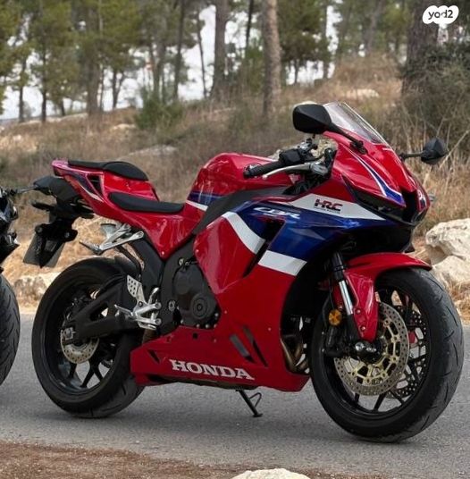 מודעת רכב הונדה CBR600RR
