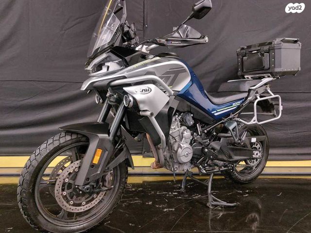 מודעת רכב CF MOTO 800MT