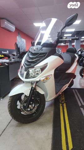 מודעת רכב סאן יאנג ג'וי רייד 200