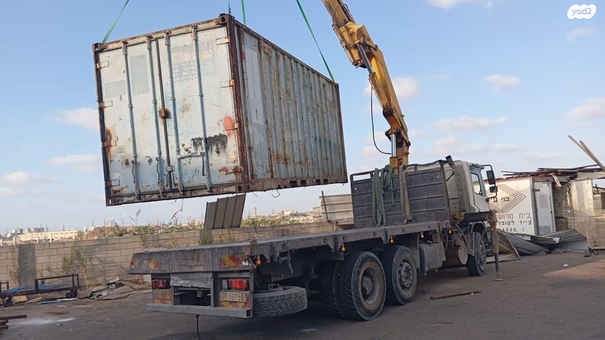 מודעת רכב דאף