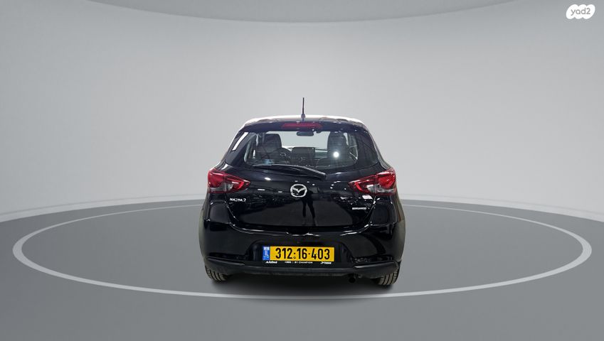 מודעת רכב מאזדה 2