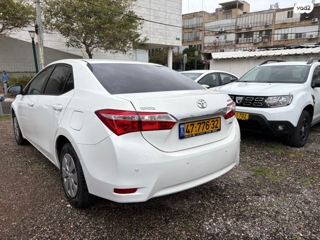מודעת רכב טויוטה קורולה